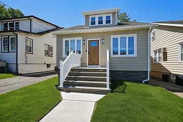 3 Raydol Avenue