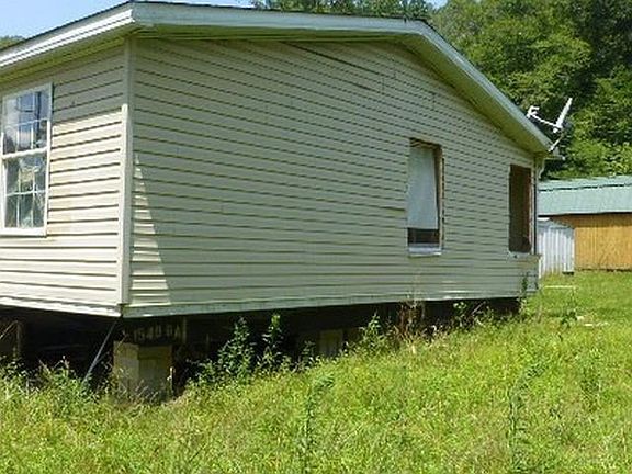 3rd image of 463 School House Rd