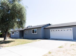 9405 12th Ave, Hanford, CA