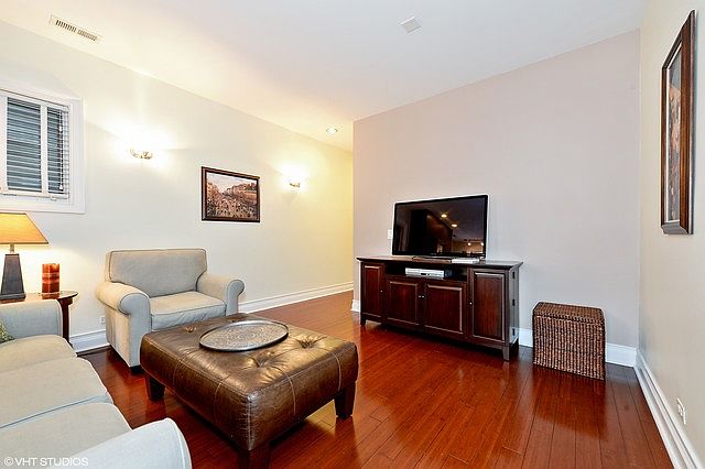 1st image of 2317 W Belmont Ave #P-1