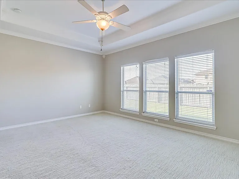 5810 Aava — Photo 29