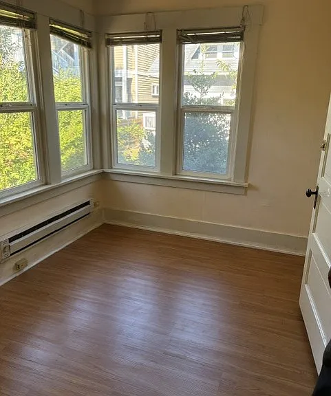106 Newton St — Photo 10