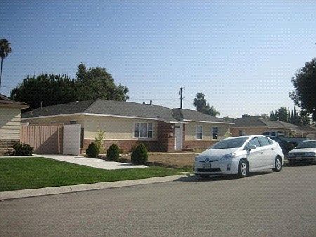 2nd image of 12592 Lucille Ave