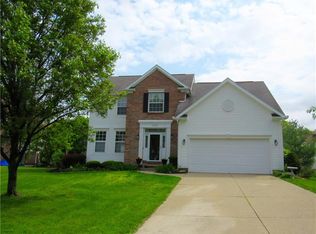 2985 Silver Maple Dr, Akron, OH