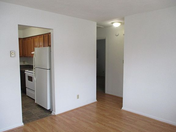 2nd image of 314 Glendale Ave