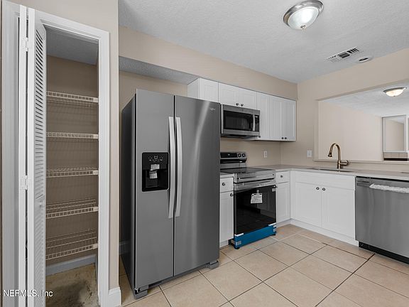 5th image of 4259 POLO Court