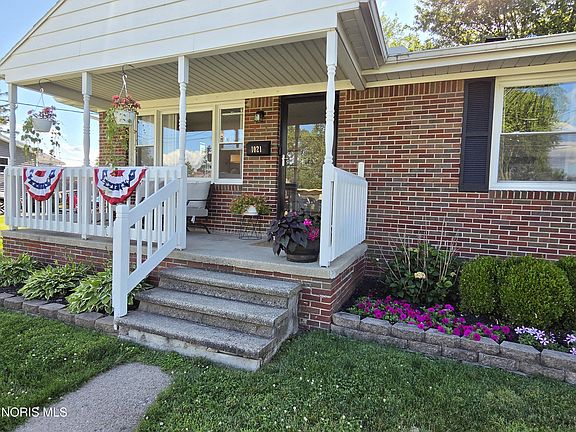 4th image of 1021 Craig Rd