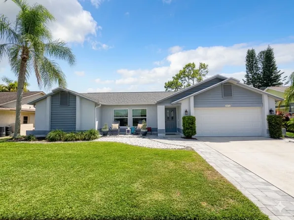 3372 Arlette Dr, Naples, FL 34109
