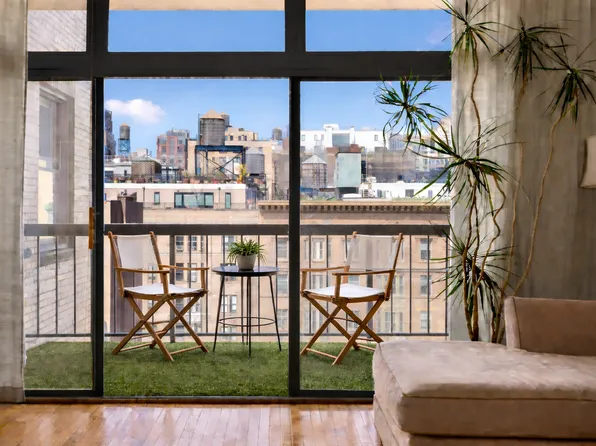 253 West 73rd Street image 1 of 5