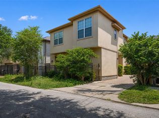 5949 Kiam St, Houston, TX 77007