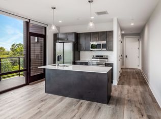 The Pierce at 7 Van Buren, Oak Park, IL 60304