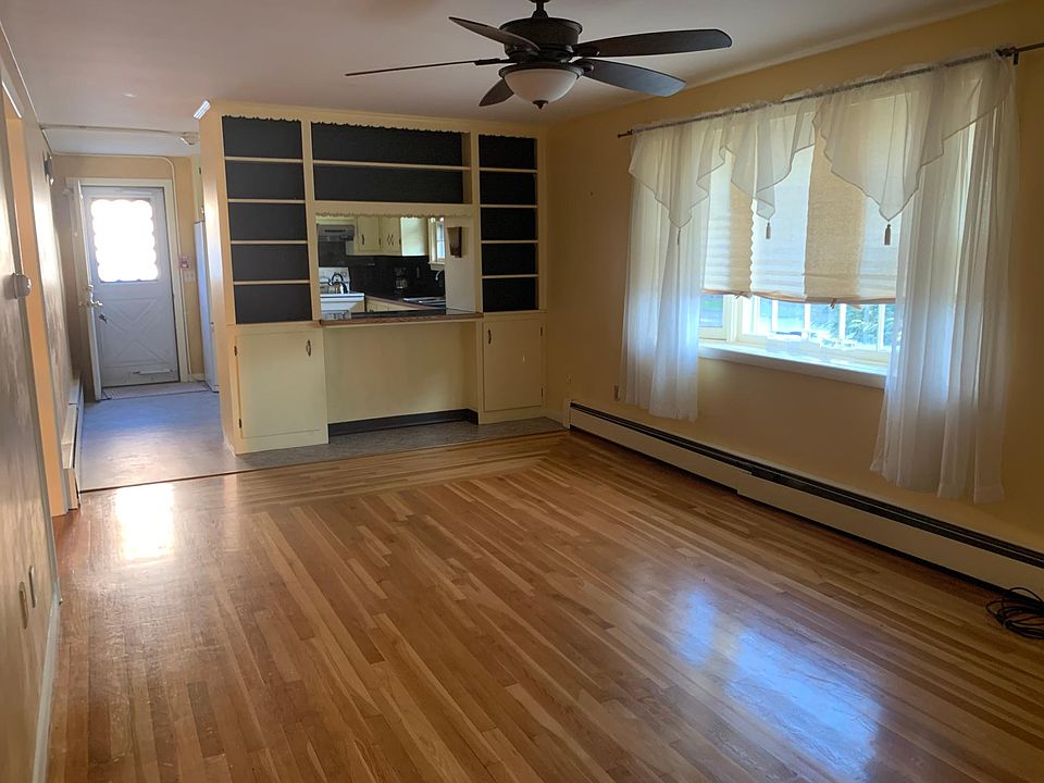 1st image of 2 Rosemont Ave APT C