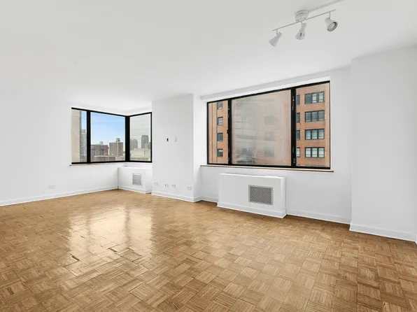 30 West 61st Street image 1 of 7