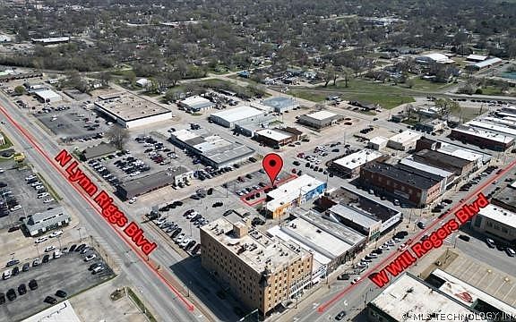 3rd image of 119 N Missouri Ave