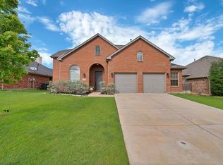 2210 Hillary Trl, Mansfield, TX 76063