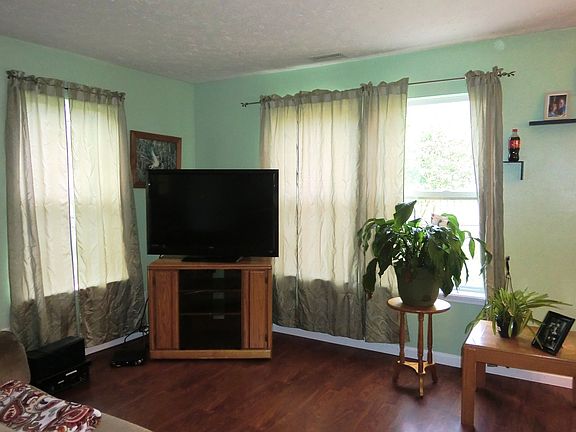 5th image of 1314 Kenwood Dr