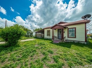 1950 W Ashby Pl, San Antonio, TX 78201
