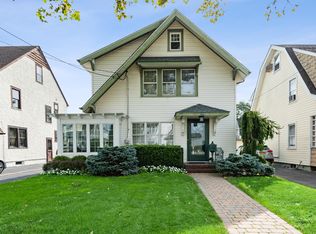 150 Rocklyn Ave, Lynbrook, NY