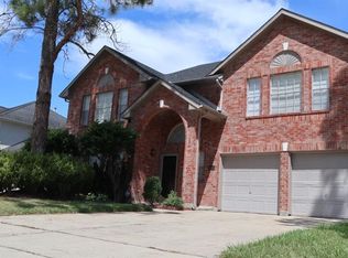16335 Dawncrest Way, Sugar Land, TX 77498