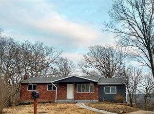 21 Apache Trl, Fenton, MO 63026