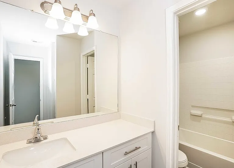 19022 Zanardo Ct — Photo 14