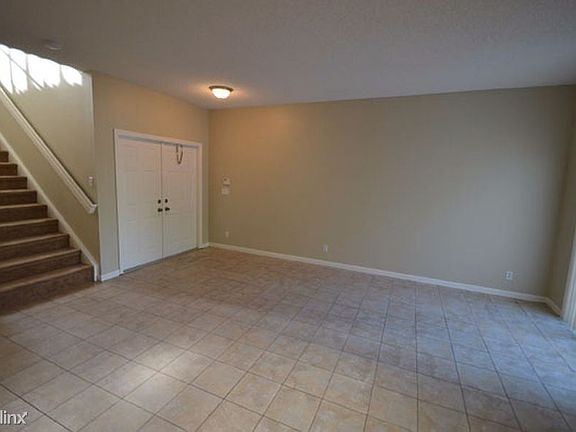 IS2rhyjz9cxc3z0000000000