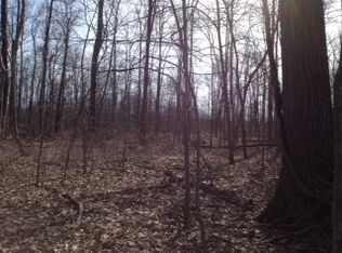 1760 Red Bridge Rd, New Oxford, PA 17350