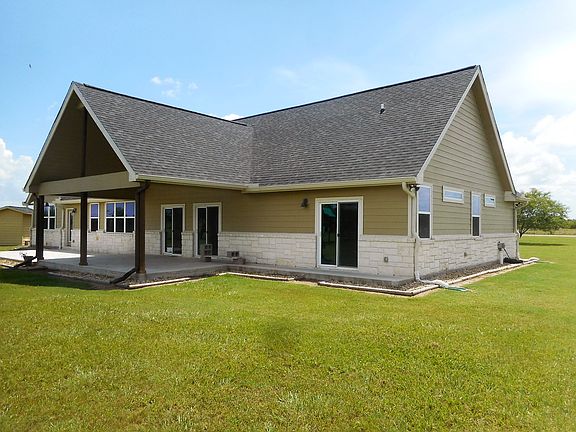 Large covered back porch