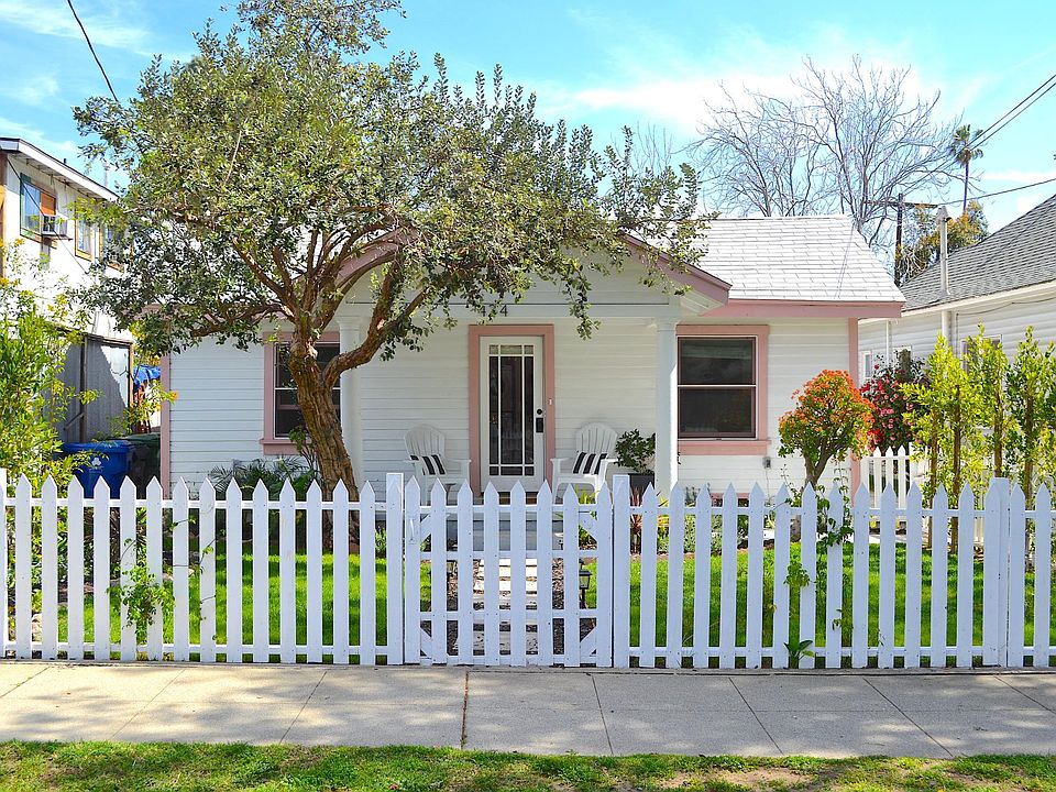1st image of 424 N Avenue 65