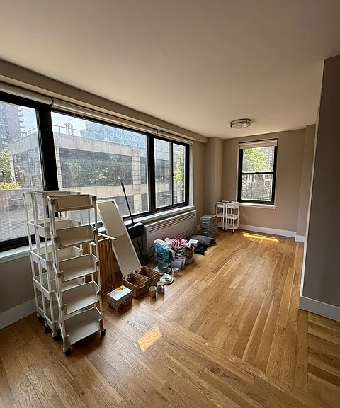 792 Columbus Ave #3T — Photo 6