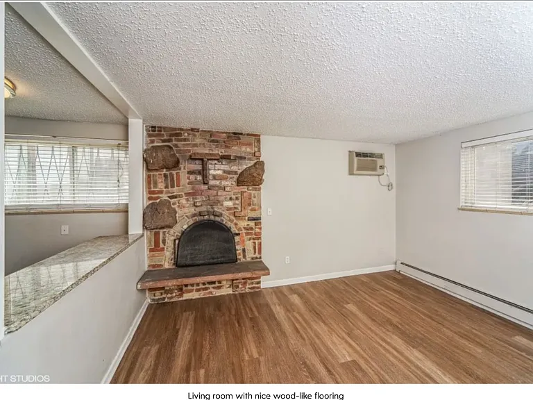 136 S Penn — Photo 11