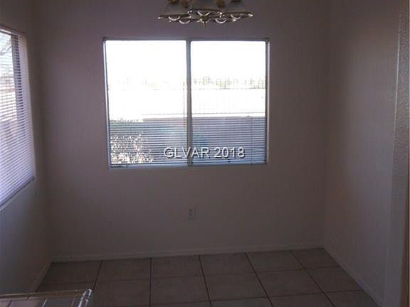 5th image of 1050 E Cactus Ave Unit 1028