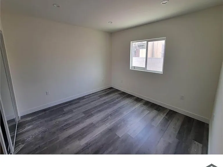 8715-8721 Hooper Ave — Photo 2