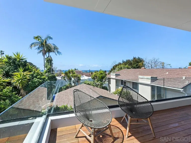 744 Bonair St — Photo 29