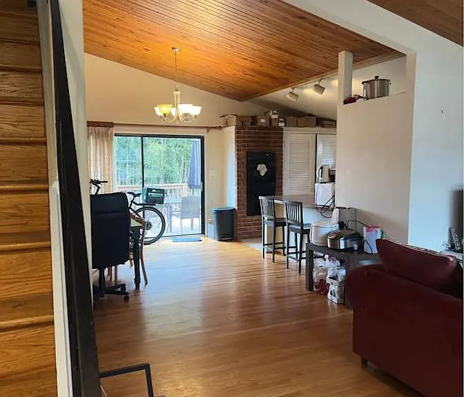1614 Forbes St — Photo 4