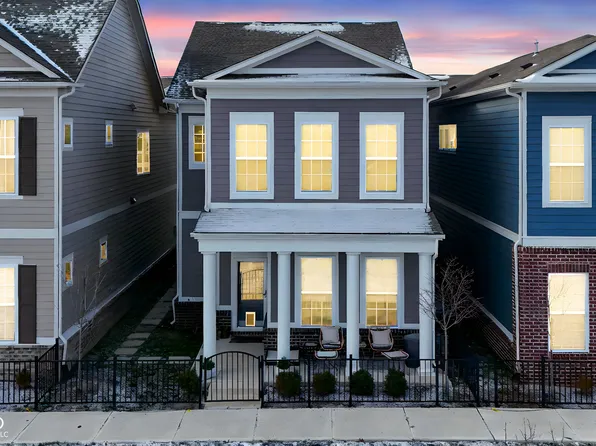 1045 Valentine Ln, Carmel, IN 46032