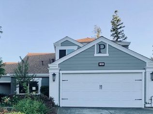 580 Primrose Ln, Benicia, CA 94510