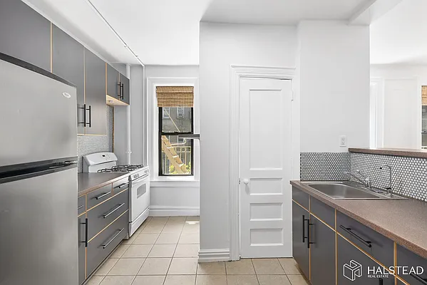 Sold by Halstead Real Estate | media 11