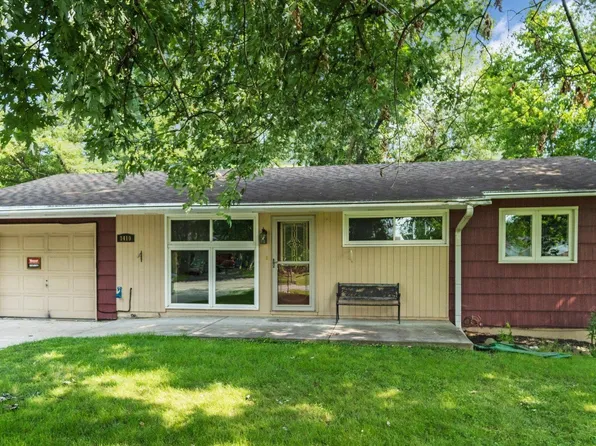 1419 Wooster Rd, Winona Lake, IN 46590