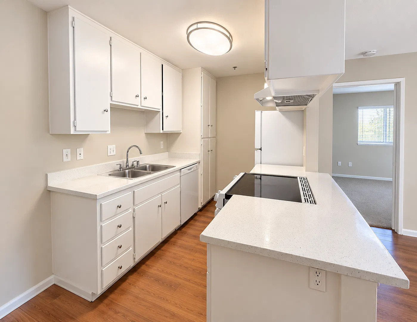 322 Hillside Terrace — Photo 4