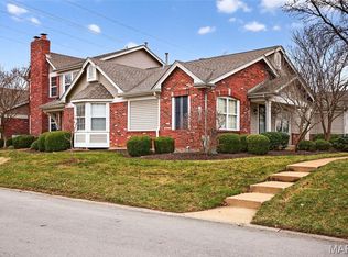 1925 Dewitt Ridge Dr, Chesterfield, MO 63017