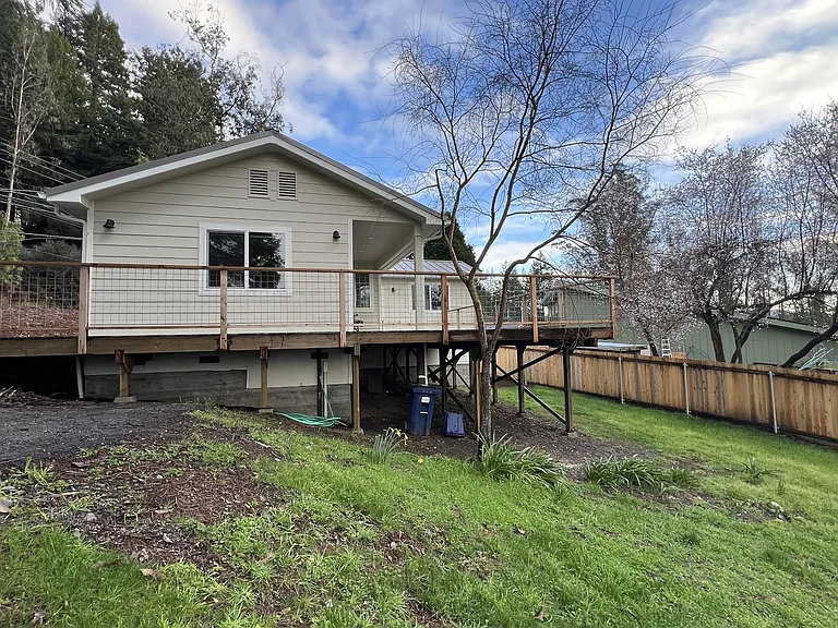 537 Bayside Rd — Photo 21