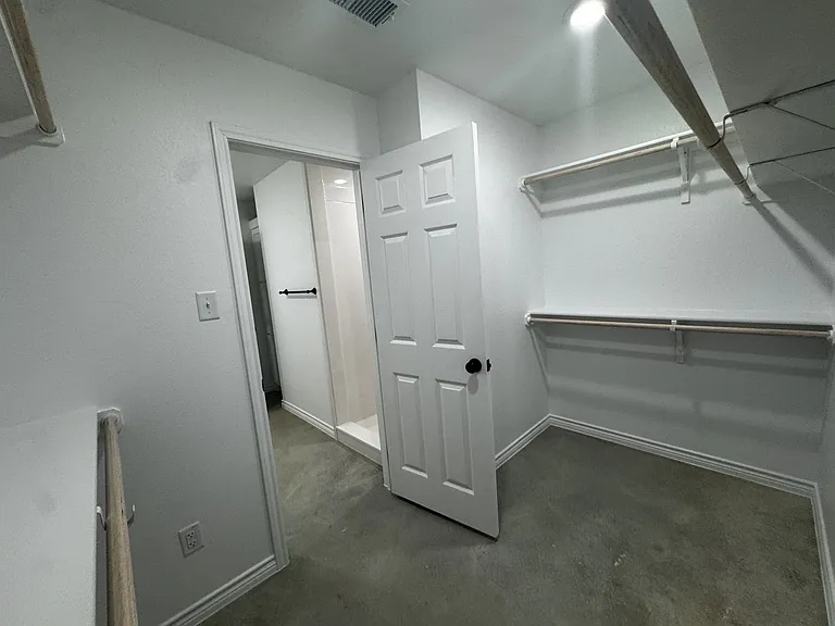 209 Elbert Ln #B — Photo 28
