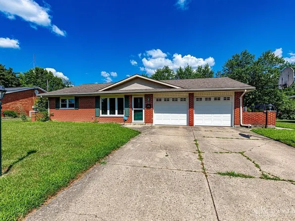 415 Poplar St, Brookville, OH 45309