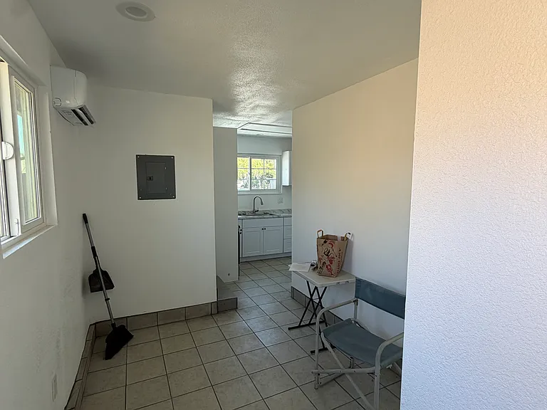 25 Elmwood Dr — Photo 4