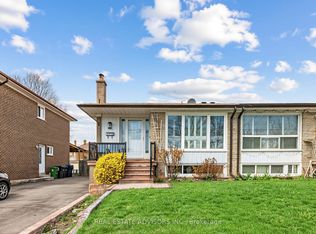 175 Lindylou Rd, Toronto, ON M9M2B8