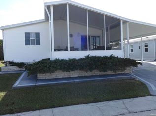 5860 Naples Dr, Zephyrhills, FL 33540