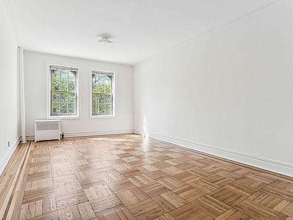 3rd image of 1100 Grand Concourse APT 1E