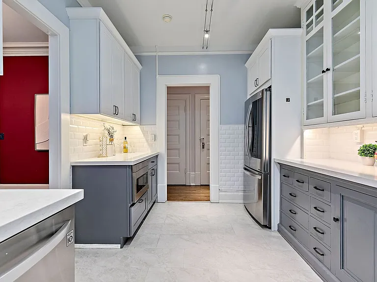 615 Boren Ave #27 — Photo 8