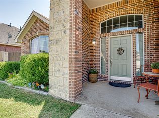 3042 Wren Ln, Midlothian, TX 76065